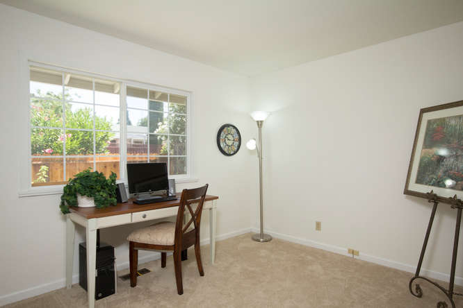 5518 Pamplona Ct Concord CA-small-016-17-Guest Rm 2-666x444-72dpi